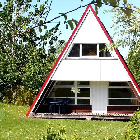 Feriehus Detached Holiday Home, Decorated With Wood, On The Ostsee Damp